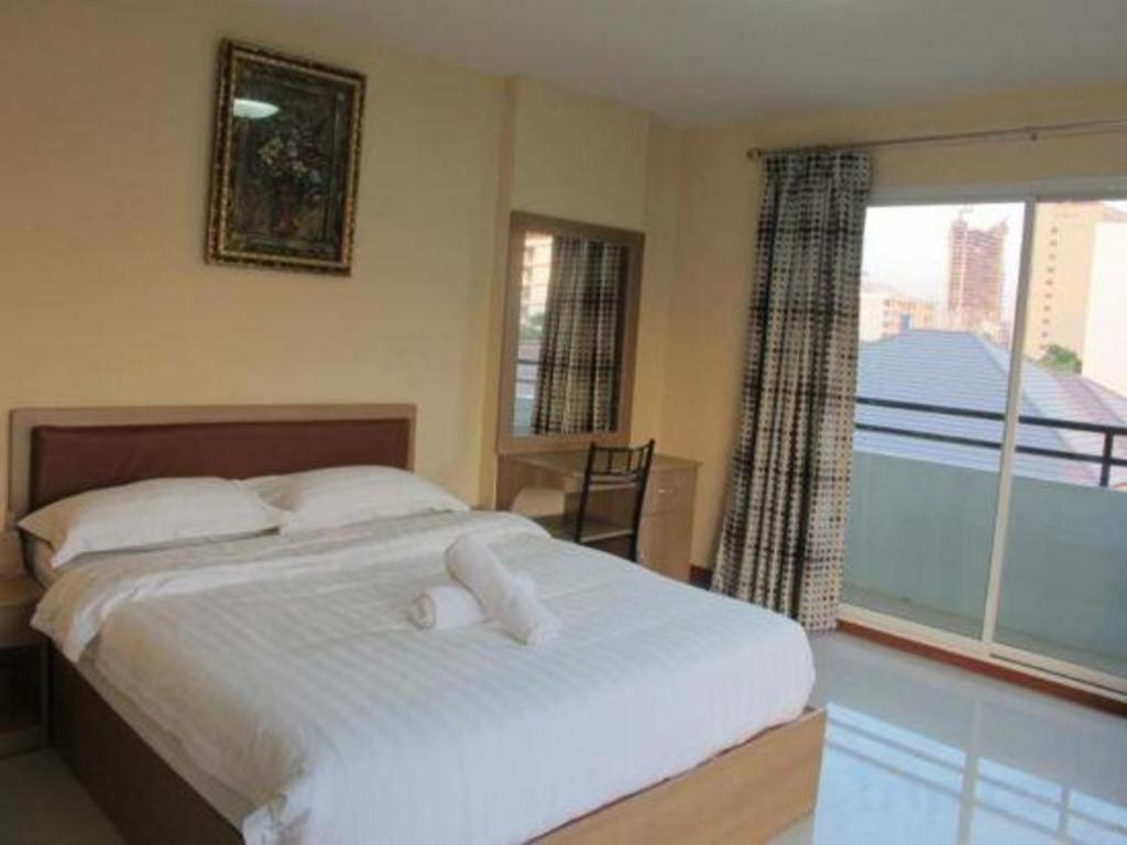 Buddy Place Hotel