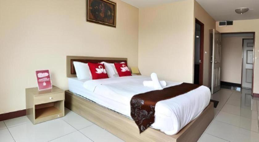 Khách sạn Buddy Place 2*